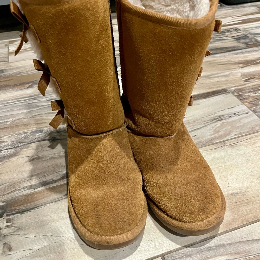 Koolaburra by Ugg